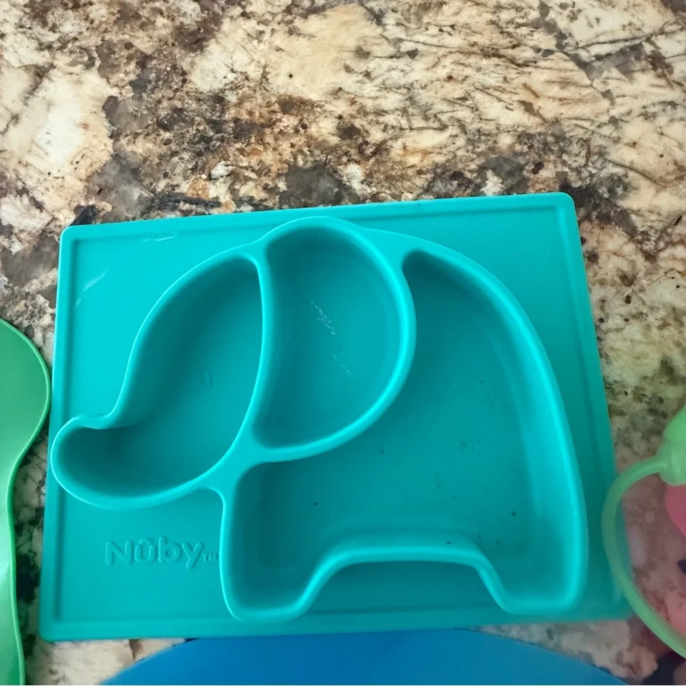 Tommee Tippee Kids Bib and Feeding Set - Green, Blue, Pink